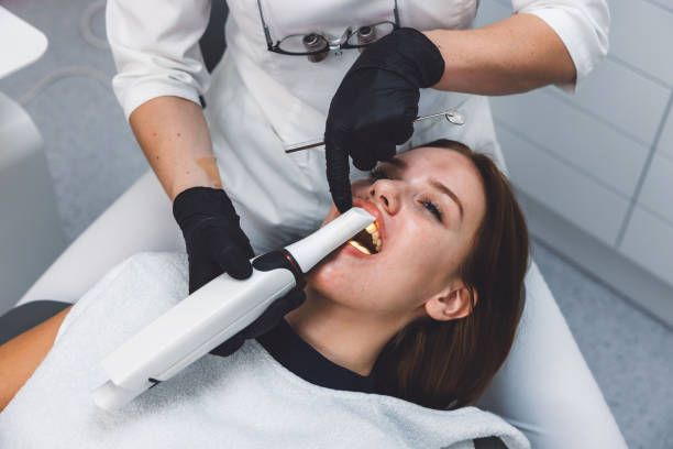 Best Weekend Emergency Dentist in Santa Venetia, CA